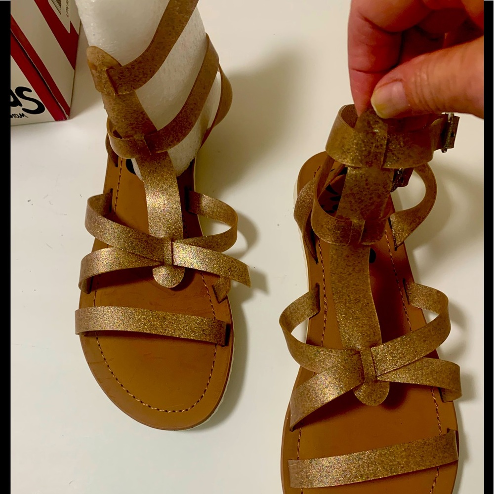 Rose Glitter Jelly Ankle Strap Sandals New 9.5